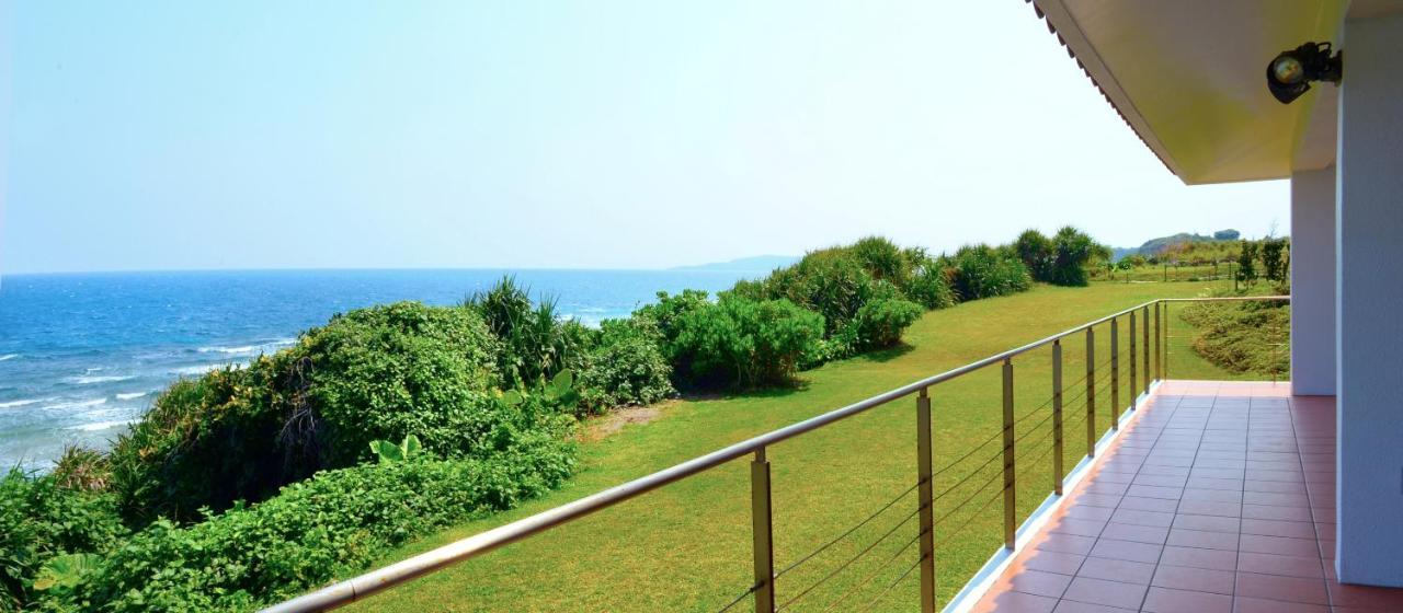 Wisteria Ocean Nakijin Villa Bagian luar foto